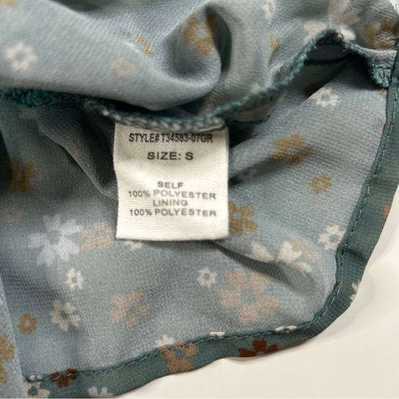 Pink Lily Blouse Shirt Top Women’s Junior Small Green Floral Smocked Boho Fairy - Picture 5 of 11